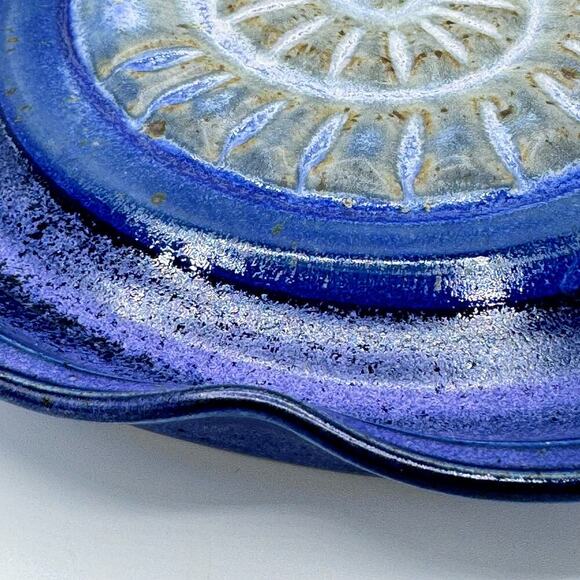 Scott Martin Signed Stoneware Pottery Plate Spiral Nautilus blue/purple 10”‎ - Picture 8 of 10